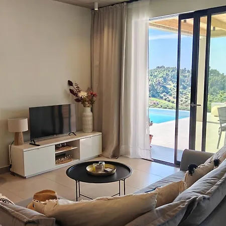 Ethos Villa, By Halkidiki